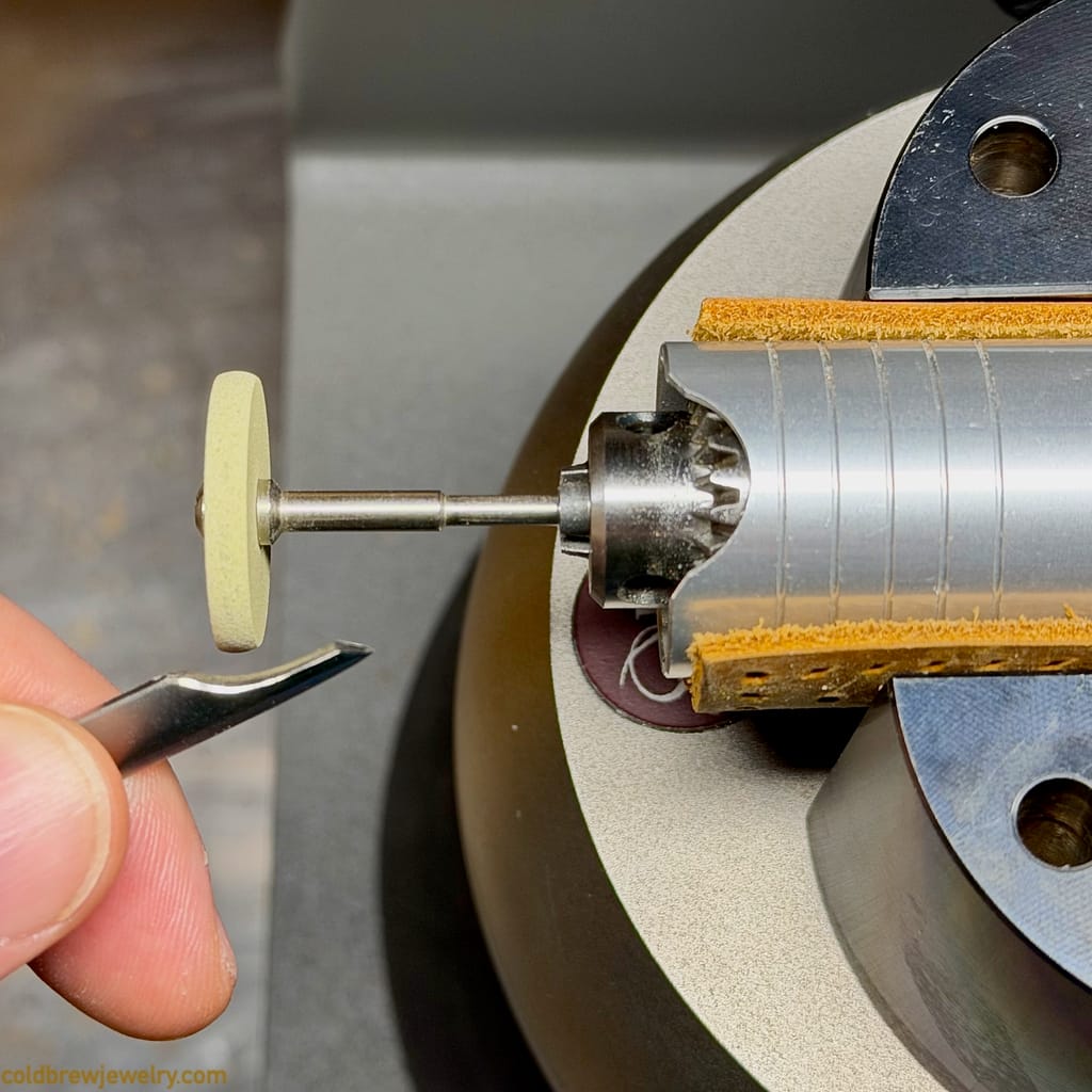 Shaping the graver with a small diamond wheel